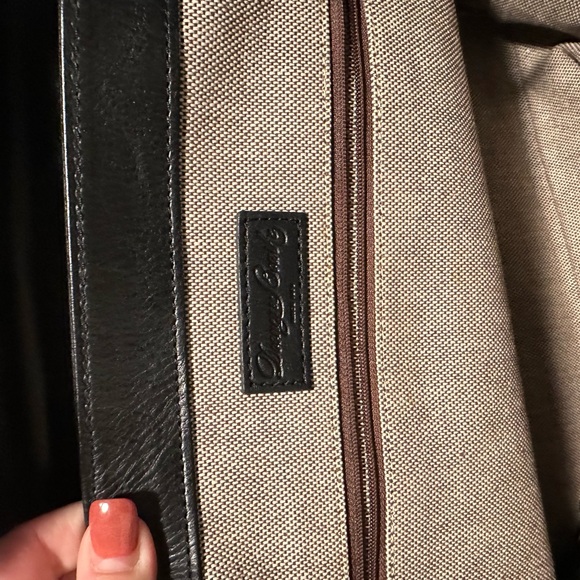 Dooney & Bourke bag - immaculate condition! Only used a couple of times. - Picture 3 of 7